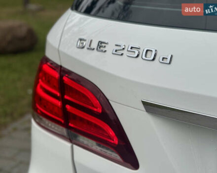 Білий Мерседес ГЛЕ-Клас, об'ємом двигуна 2.14 л та пробігом 147 тис. км за 26000 $, фото 51 на Automoto.ua