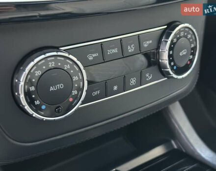 Белый Мерседес ГЛЕ-Класс, объемом двигателя 3 л и пробегом 155 тыс. км за 45900 $, фото 68 на Automoto.ua