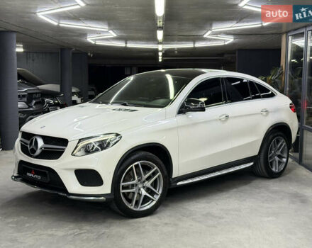 Белый Мерседес ГЛЕ-Класс, объемом двигателя 3 л и пробегом 114 тыс. км за 36500 $, фото 5 на Automoto.ua