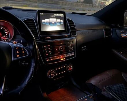 Белый Мерседес ГЛЕ-Класс, объемом двигателя 3 л и пробегом 182 тыс. км за 37000 $, фото 35 на Automoto.ua