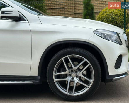 Белый Мерседес ГЛЕ-Класс, объемом двигателя 3 л и пробегом 175 тыс. км за 37800 $, фото 37 на Automoto.ua