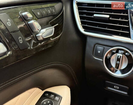 Белый Мерседес ГЛЕ-Класс, объемом двигателя 3 л и пробегом 175 тыс. км за 37800 $, фото 86 на Automoto.ua