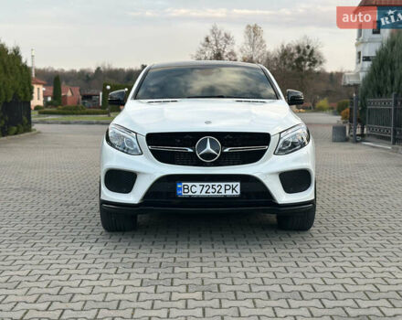 Белый Мерседес ГЛЕ-Класс, объемом двигателя 3 л и пробегом 155 тыс. км за 45900 $, фото 37 на Automoto.ua