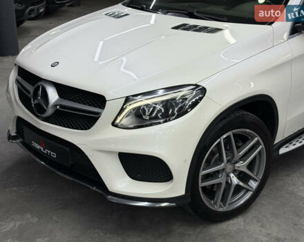 Белый Мерседес ГЛЕ-Класс, объемом двигателя 3 л и пробегом 114 тыс. км за 36500 $, фото 7 на Automoto.ua