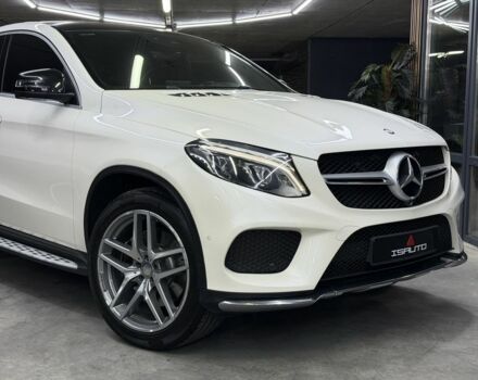 Белый Мерседес ГЛЕ-Класс, объемом двигателя 3 л и пробегом 114 тыс. км за 36500 $, фото 3 на Automoto.ua