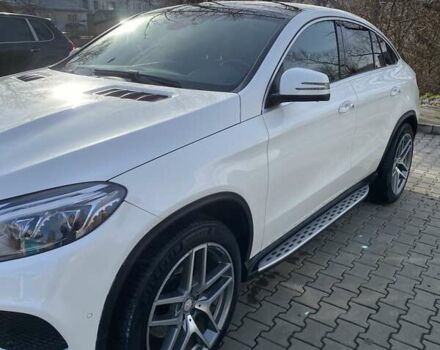 Белый Мерседес ГЛЕ-Класс, объемом двигателя 2.99 л и пробегом 180 тыс. км за 37800 $, фото 2 на Automoto.ua