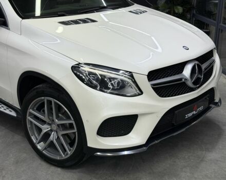 Белый Мерседес ГЛЕ-Класс, объемом двигателя 3 л и пробегом 114 тыс. км за 36500 $, фото 1 на Automoto.ua