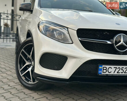 Белый Мерседес ГЛЕ-Класс, объемом двигателя 3 л и пробегом 155 тыс. км за 45900 $, фото 50 на Automoto.ua