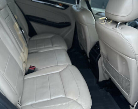 Білий Мерседес ГЛЕ-Клас, об'ємом двигуна 3 л та пробігом 152 тис. км за 26000 $, фото 9 на Automoto.ua