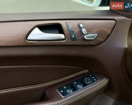 Мерседес ГЛЕ-Класс 2015 в Харькове на Automoto.ua Белый Мерседес ГЛЕ-Класс, объемом двигателя 2.14 л и пробегом 193 тыс. км за 26500 $, фото 11 на Automoto.ua