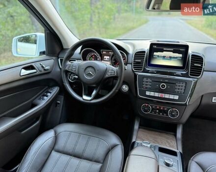 Белый Мерседес ГЛЕ-Класс, объемом двигателя 2.14 л и пробегом 87 тыс. км за 31800 $, фото 67 на Automoto.ua