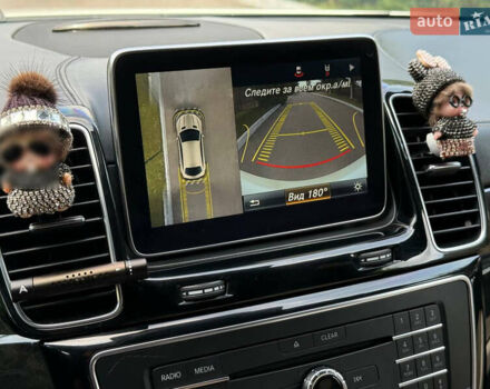 Белый Мерседес ГЛЕ-Класс, объемом двигателя 3 л и пробегом 175 тыс. км за 37800 $, фото 7 на Automoto.ua