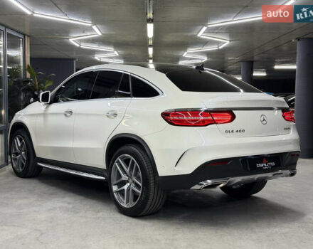 Белый Мерседес ГЛЕ-Класс, объемом двигателя 3 л и пробегом 114 тыс. км за 36500 $, фото 10 на Automoto.ua