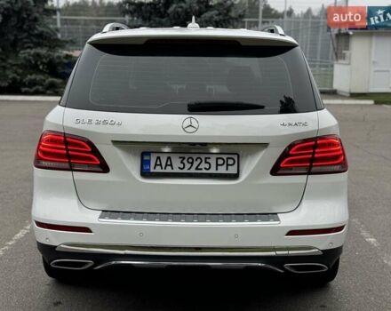 Белый Мерседес ГЛЕ-Класс, объемом двигателя 2.2 л и пробегом 88 тыс. км за 29900 $, фото 5 на Automoto.ua