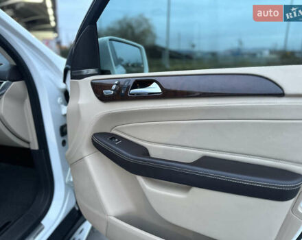 Білий Мерседес ГЛЕ-Клас, об'ємом двигуна 3 л та пробігом 152 тис. км за 26000 $, фото 11 на Automoto.ua