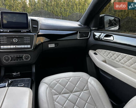 Белый Мерседес ГЛЕ-Класс, объемом двигателя 3 л и пробегом 155 тыс. км за 45900 $, фото 80 на Automoto.ua