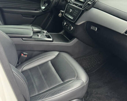 Білий Мерседес ГЛЕ-Клас, об'ємом двигуна 3 л та пробігом 196 тис. км за 34000 $, фото 19 на Automoto.ua