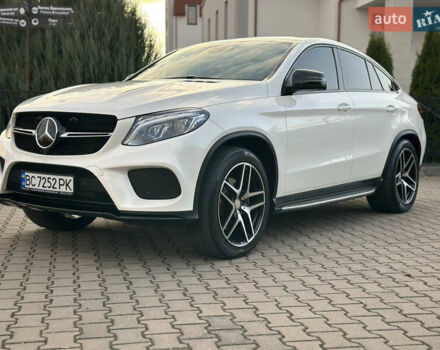 Белый Мерседес ГЛЕ-Класс, объемом двигателя 3 л и пробегом 155 тыс. км за 45900 $, фото 4 на Automoto.ua