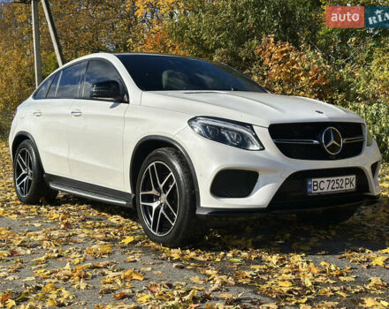 Мерседес ГЛЕ-Класс 2015 в Стрые на Automoto.ua Белый Мерседес ГЛЕ-Класс, объемом двигателя 3 л и пробегом 155 тыс. км за 46900 $, фото 30 на Automoto.ua