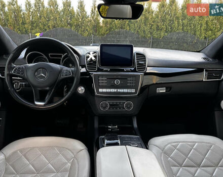 Белый Мерседес ГЛЕ-Класс, объемом двигателя 3 л и пробегом 155 тыс. км за 45900 $, фото 78 на Automoto.ua