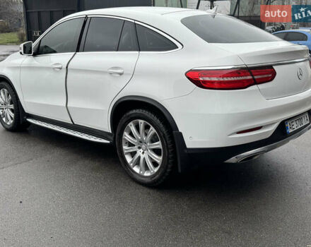 Білий Мерседес ГЛЕ-Клас, об'ємом двигуна 3 л та пробігом 196 тис. км за 34000 $, фото 3 на Automoto.ua