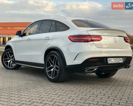 Белый Мерседес ГЛЕ-Класс, объемом двигателя 3 л и пробегом 155 тыс. км за 45900 $, фото 23 на Automoto.ua
