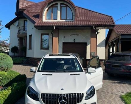 Белый Мерседес ГЛЕ-Класс, объемом двигателя 2.14 л и пробегом 260 тыс. км за 25950 $, фото 1 на Automoto.ua