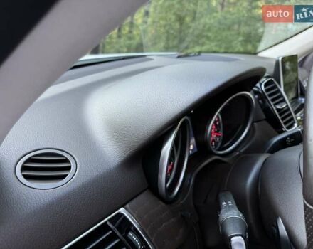 Белый Мерседес ГЛЕ-Класс, объемом двигателя 2.14 л и пробегом 87 тыс. км за 31800 $, фото 38 на Automoto.ua