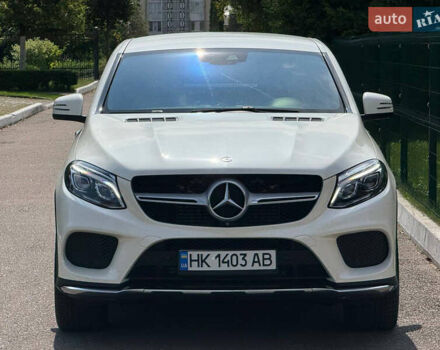 Белый Мерседес ГЛЕ-Класс, объемом двигателя 3 л и пробегом 175 тыс. км за 37800 $, фото 1 на Automoto.ua