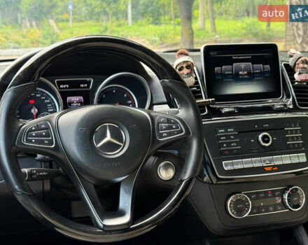 Белый Мерседес ГЛЕ-Класс, объемом двигателя 3 л и пробегом 175 тыс. км за 37800 $, фото 82 на Automoto.ua