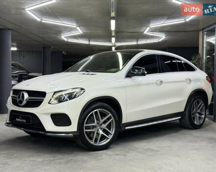 Белый Мерседес ГЛЕ-Класс, объемом двигателя 3 л и пробегом 114 тыс. км за 36500 $, фото 6 на Automoto.ua