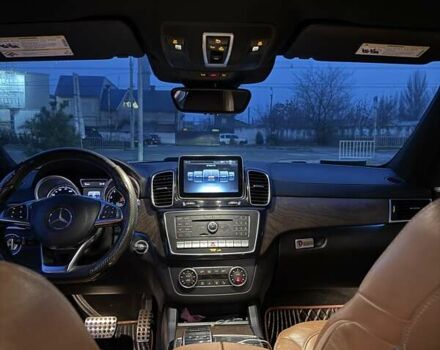 Белый Мерседес ГЛЕ-Класс, объемом двигателя 3 л и пробегом 182 тыс. км за 37000 $, фото 25 на Automoto.ua