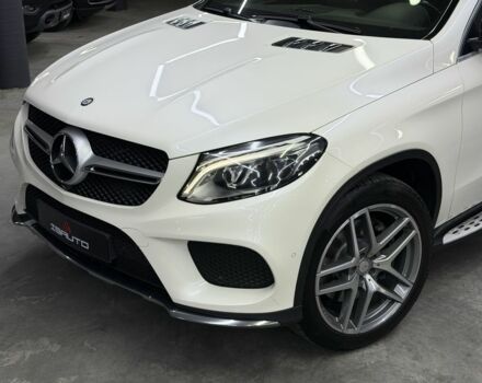 Белый Мерседес ГЛЕ-Класс, объемом двигателя 3 л и пробегом 114 тыс. км за 36500 $, фото 5 на Automoto.ua