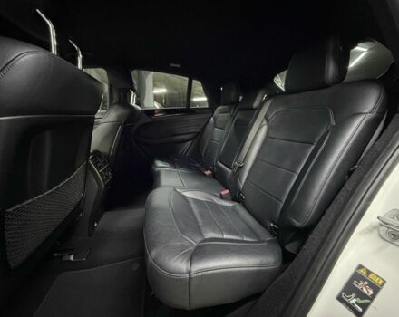 Белый Мерседес ГЛЕ-Класс, объемом двигателя 3 л и пробегом 114 тыс. км за 36500 $, фото 18 на Automoto.ua