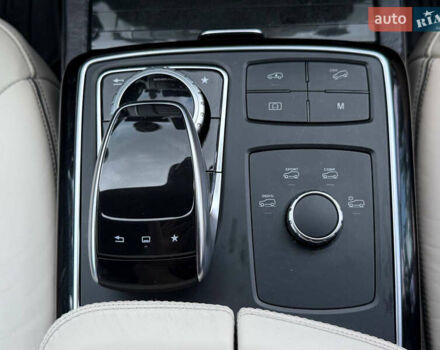 Белый Мерседес ГЛЕ-Класс, объемом двигателя 3 л и пробегом 175 тыс. км за 37800 $, фото 20 на Automoto.ua