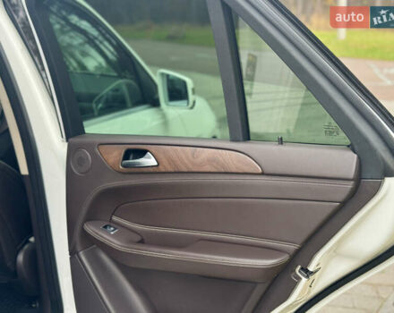 Білий Мерседес ГЛЕ-Клас, об'ємом двигуна 2.14 л та пробігом 147 тис. км за 26000 $, фото 23 на Automoto.ua