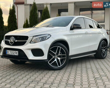 Белый Мерседес ГЛЕ-Класс, объемом двигателя 3 л и пробегом 155 тыс. км за 45900 $, фото 51 на Automoto.ua
