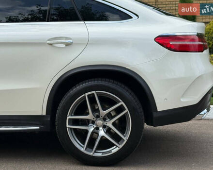 Белый Мерседес ГЛЕ-Класс, объемом двигателя 3 л и пробегом 175 тыс. км за 37800 $, фото 58 на Automoto.ua