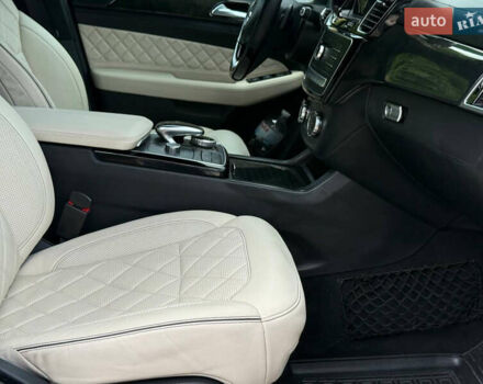 Белый Мерседес ГЛЕ-Класс, объемом двигателя 3 л и пробегом 175 тыс. км за 37800 $, фото 16 на Automoto.ua