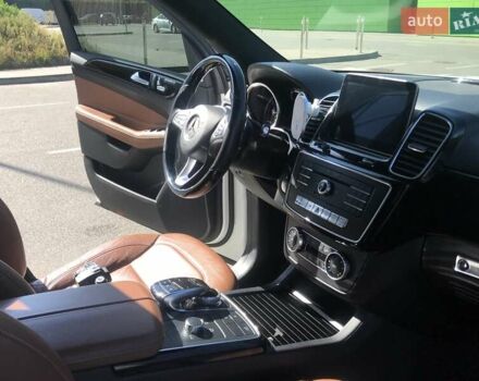 Белый Мерседес ГЛЕ-Класс, объемом двигателя 3 л и пробегом 188 тыс. км за 29500 $, фото 41 на Automoto.ua