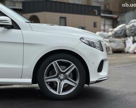 Белый Мерседес ГЛЕ-Класс, объемом двигателя 2.1 л и пробегом 101 тыс. км за 31990 $, фото 16 на Automoto.ua