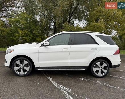 Белый Мерседес ГЛЕ-Класс, объемом двигателя 3.5 л и пробегом 80 тыс. км за 29900 $, фото 7 на Automoto.ua