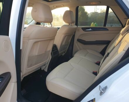 Белый Мерседес ГЛЕ-Класс, объемом двигателя 3.5 л и пробегом 108 тыс. км за 27499 $, фото 13 на Automoto.ua