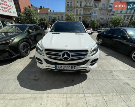 Белый Мерседес ГЛЕ-Класс, объемом двигателя 3.5 л и пробегом 100 тыс. км за 40500 $, фото 19 на Automoto.ua