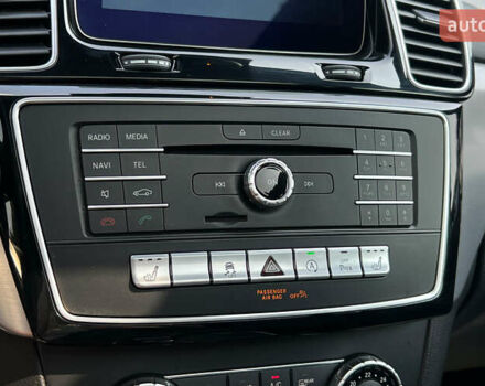 Белый Мерседес ГЛЕ-Класс, объемом двигателя 3 л и пробегом 170 тыс. км за 55900 $, фото 22 на Automoto.ua