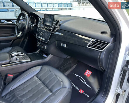 Білий Мерседес ГЛЕ-Клас, об'ємом двигуна 3.5 л та пробігом 237 тис. км за 22900 $, фото 65 на Automoto.ua