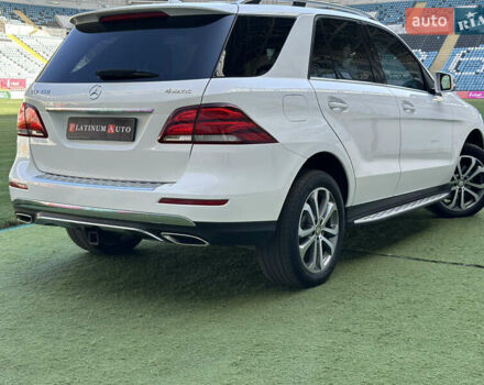 Білий Мерседес ГЛЕ-Клас, об'ємом двигуна 3.5 л та пробігом 237 тис. км за 22900 $, фото 25 на Automoto.ua