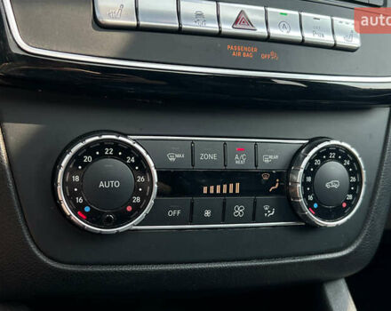 Белый Мерседес ГЛЕ-Класс, объемом двигателя 3 л и пробегом 170 тыс. км за 55900 $, фото 23 на Automoto.ua