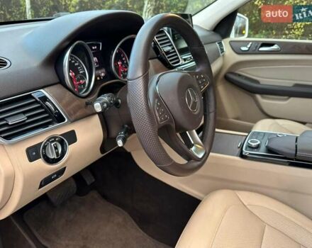 Белый Мерседес ГЛЕ-Класс, объемом двигателя 3 л и пробегом 59 тыс. км за 38300 $, фото 11 на Automoto.ua