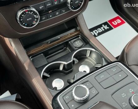 Белый Мерседес ГЛЕ-Класс, объемом двигателя 2.1 л и пробегом 101 тыс. км за 31990 $, фото 30 на Automoto.ua